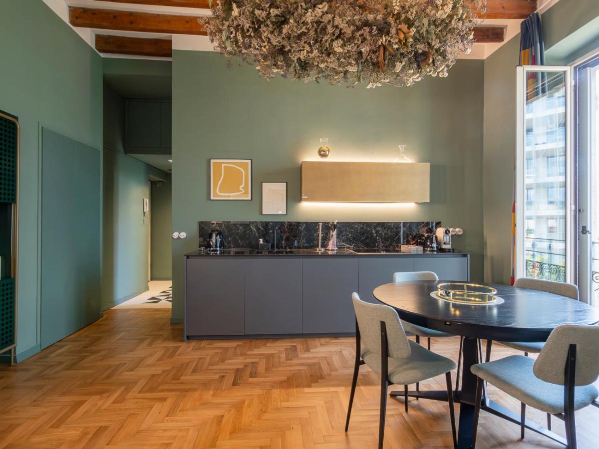 Luxury Apartment In Isola - Ca24 Милан Экстерьер фото